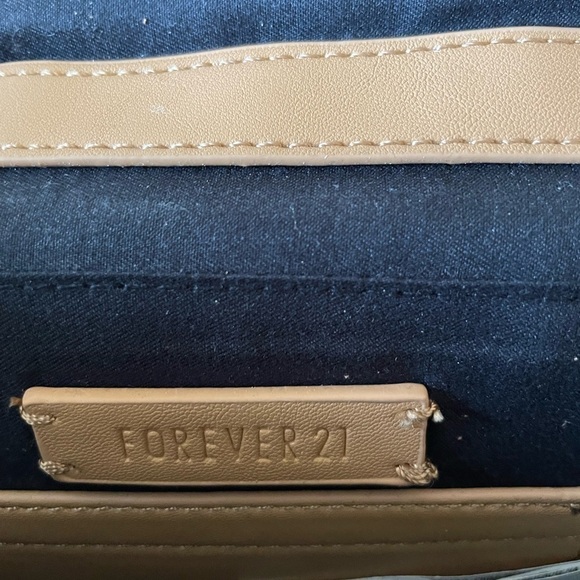 Forever 21 Beige Crossbody Purse - Picture 4 of 8